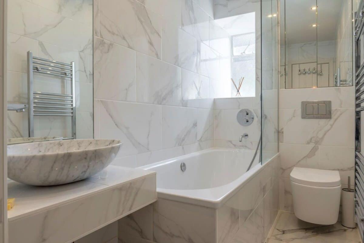 A Regal Abode - Marylebone - By Frankie Says Lejlighed London Eksteriør billede